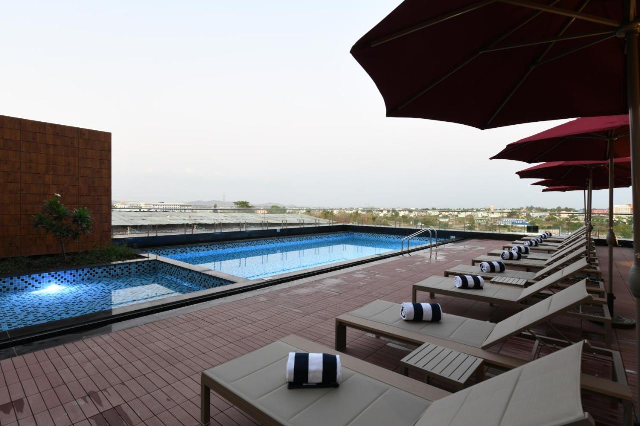 Harsha The Fern Shivamogga Hotell Exteriör bild